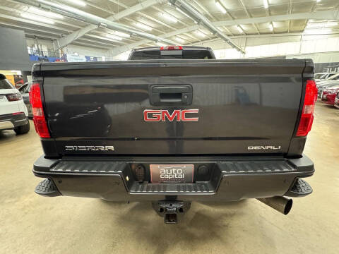 2015 GMC Sierra 2500HD Denali