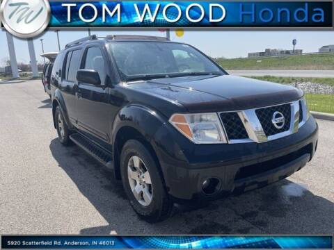 2006 Nissan Pathfinder for sale at Tom Wood Honda in Anderson IN