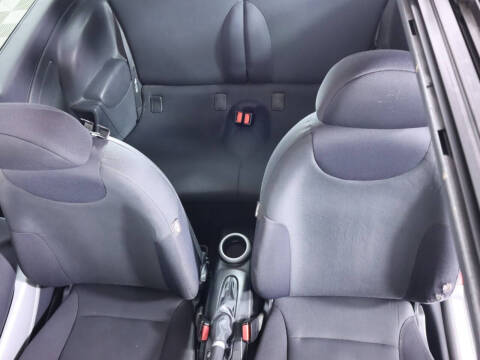 2005 MINI Cooper