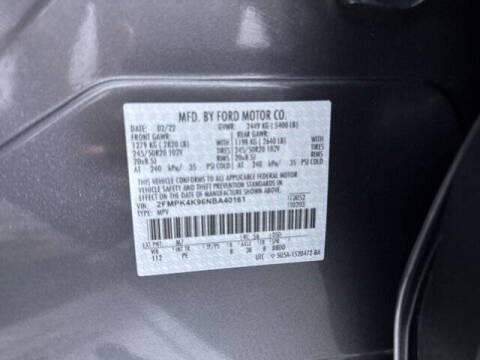 2022 Ford Edge Titanium