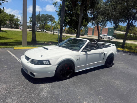 2002 Ford Mustang GT Deluxe