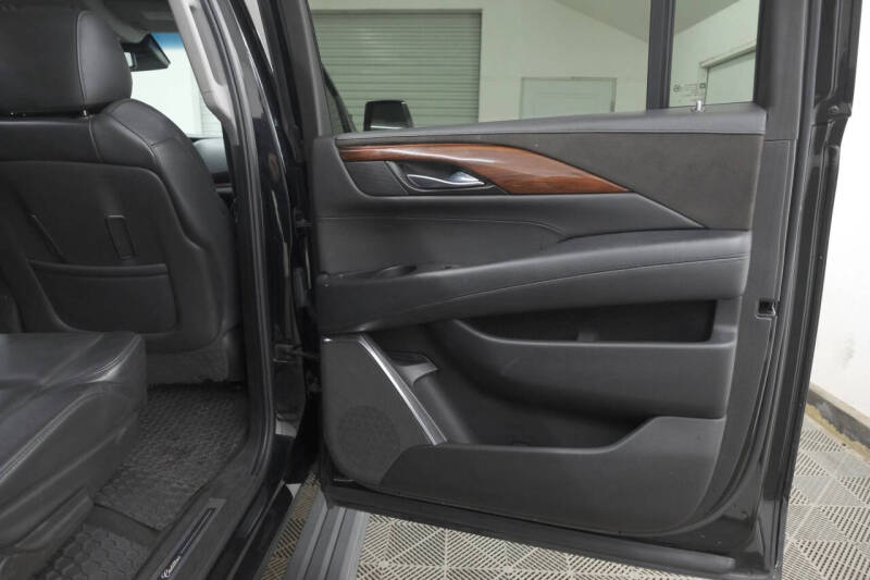 2015 Cadillac Escalade ESV Premium