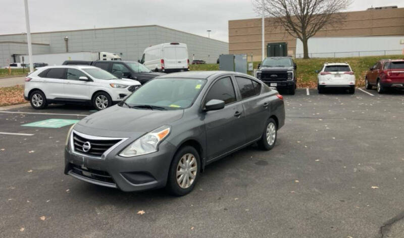 2016 Nissan Versa 1.6 S