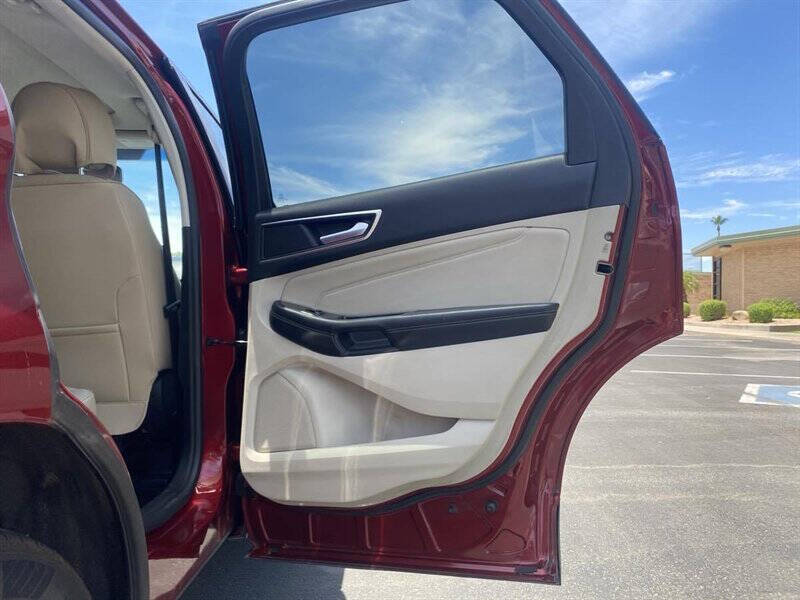 2016 Ford Edge Titanium