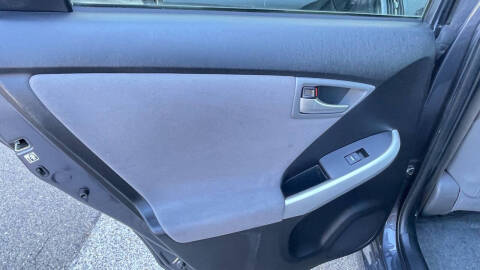 2013 Toyota Prius Three