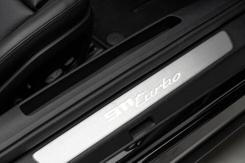 2021 Porsche 911 Turbo