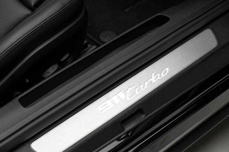 2021 Porsche 911 Turbo