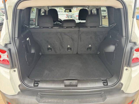 2023 Jeep Renegade Trailhawk