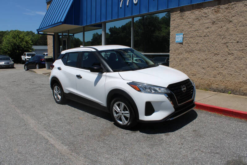 2023 Nissan Kicks S