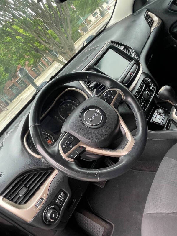 2015 Jeep Cherokee Altitude