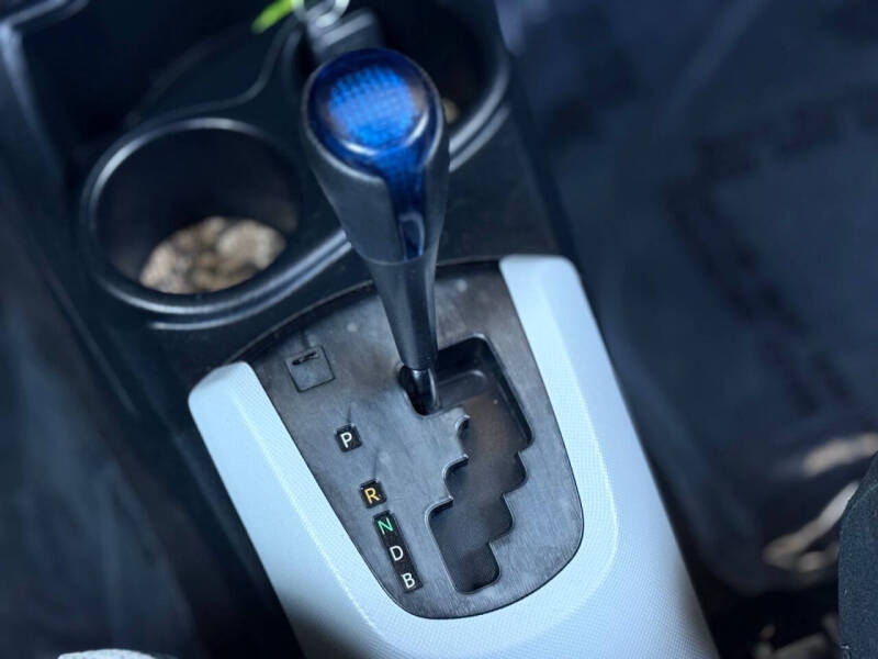 2014 Toyota Prius c One