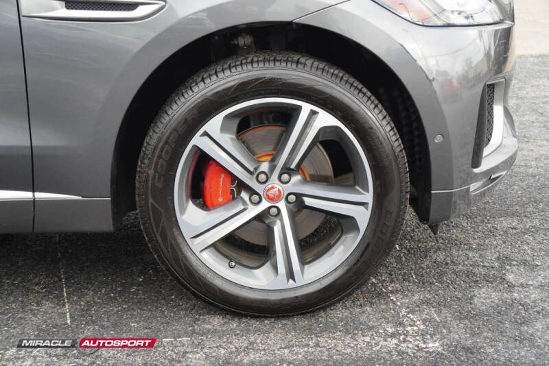 2018 Jaguar F-PACE S