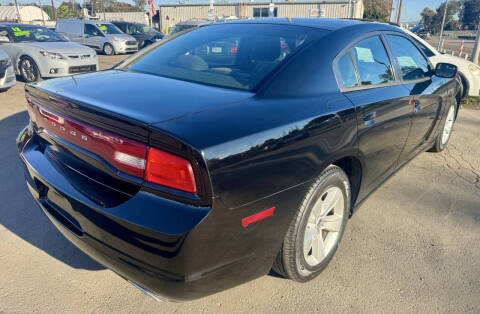 2014 Dodge Charger SE