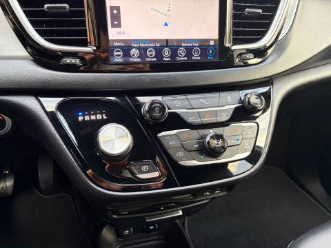 2019 Chrysler Pacifica Touring L Plus