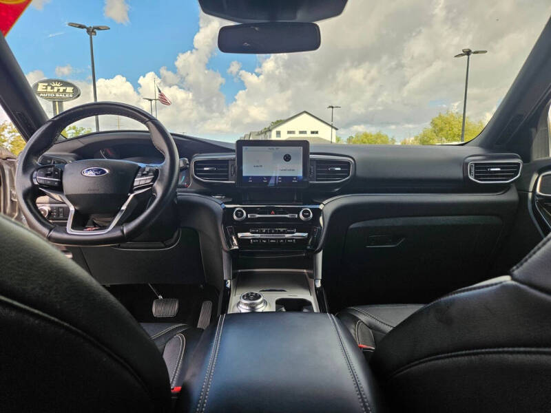 2023 Ford Explorer ST