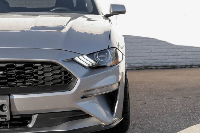 2020 Ford Mustang