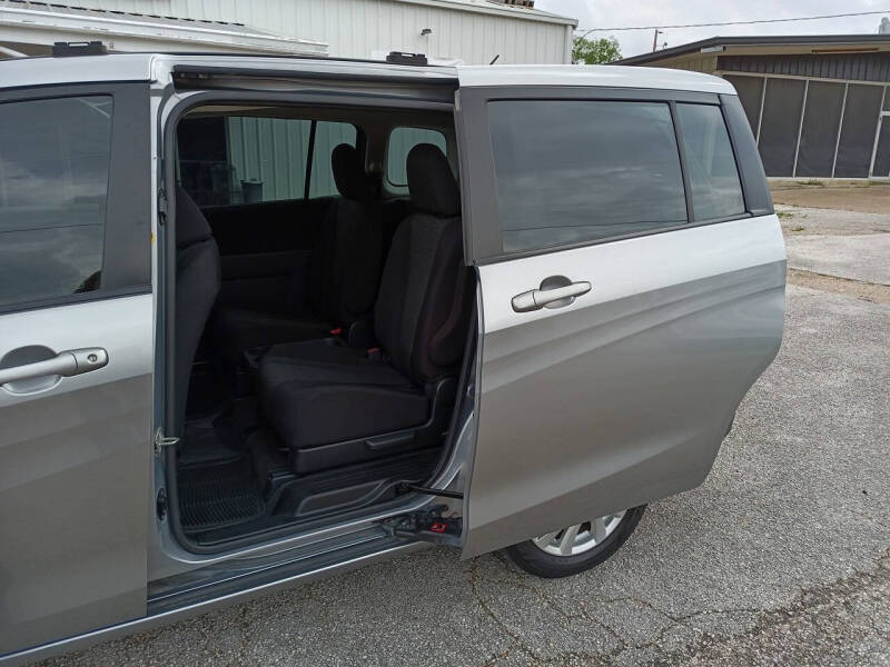 2012 Mazda MAZDA5 Sport