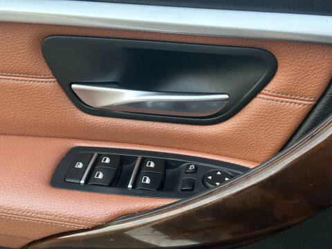 2017 BMW 3 Series 330e iPerformance