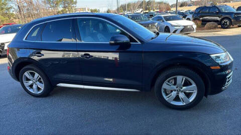 2019 Audi Q5 quattro Premium 45 TFSI