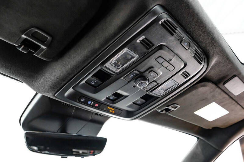 2021 Cadillac Escalade ESV Sport Platinum