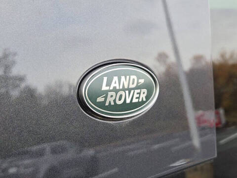 2023 Land Rover Defender 130 X-Dynamic SE