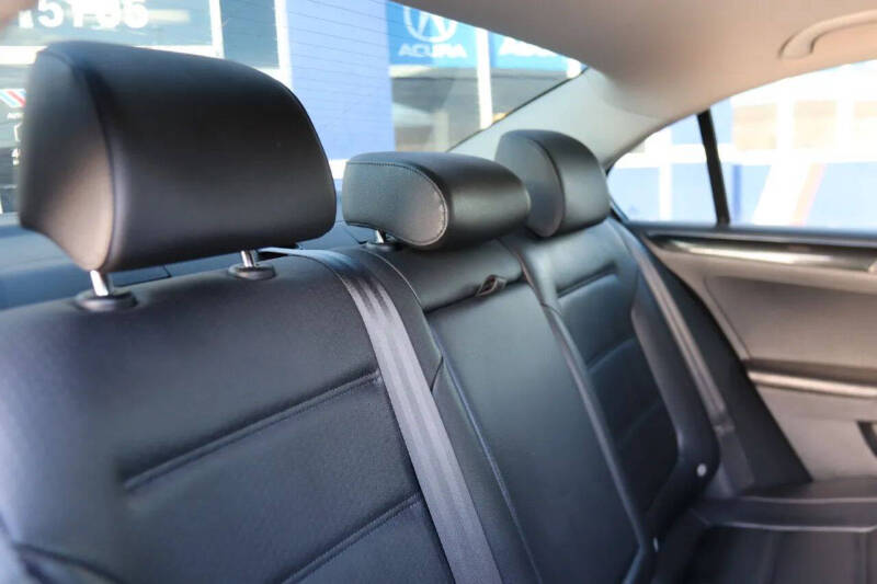 2016 Volkswagen Jetta