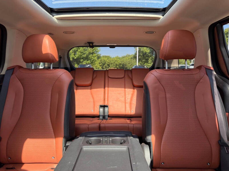 2025 Kia Carnival SX Prestige