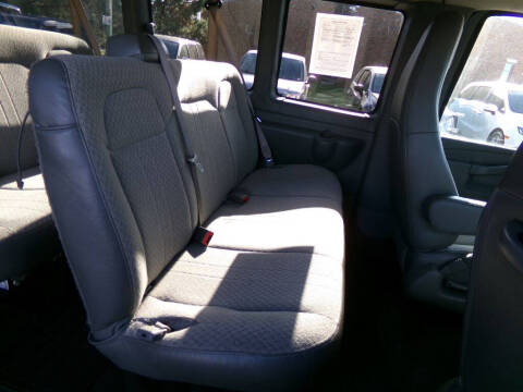 2017 Chevrolet Express LT 3500