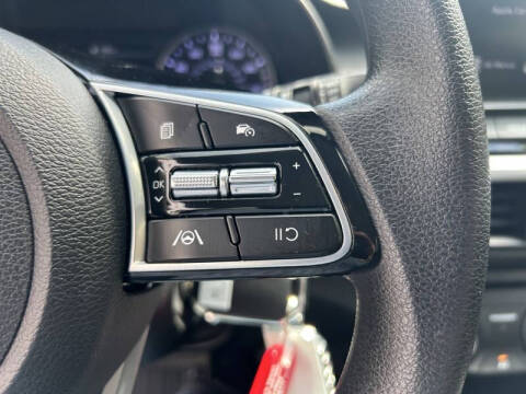 2023 Kia Forte LX