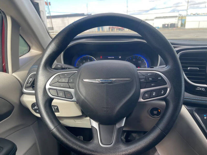 2021 Chrysler Pacifica Touring