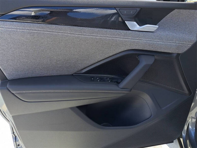 2025 Volkswagen Tiguan S 4Motion