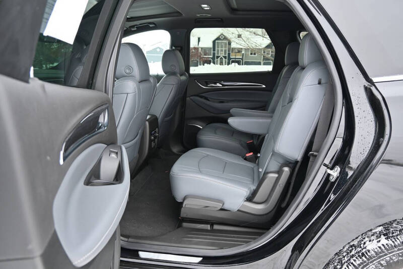 2024 Buick Enclave Essence