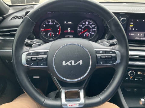2022 Kia K5 GT