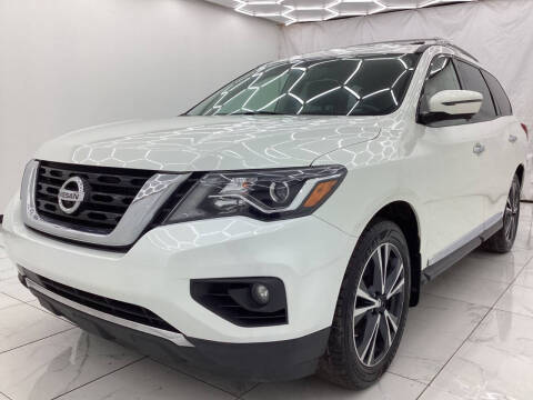 2018 Nissan Pathfinder for sale at NW Automotive Group in Cincinnati OH