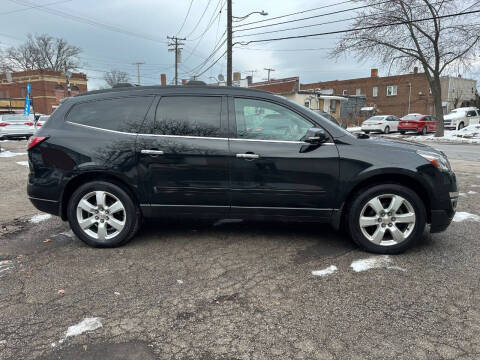 2017 Chevrolet Traverse LT