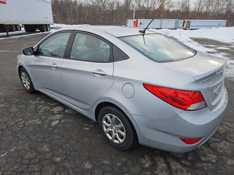 2013 Hyundai Accent GLS