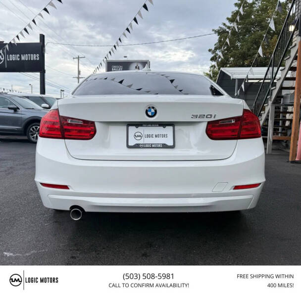2013 BMW 3 Series 320i