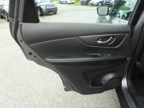 2015 Nissan Rogue S
