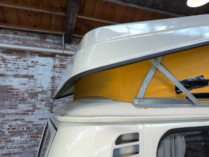 1977 Volkswagen Type 2