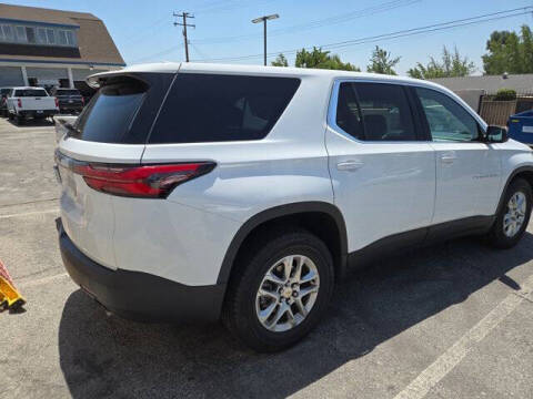 2023 Chevrolet Traverse LS