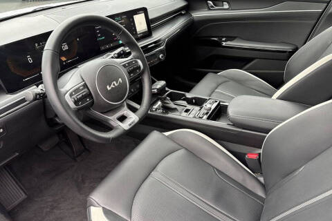 2025 Kia K5