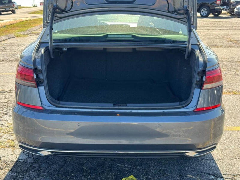 2020 Volkswagen Passat SEL