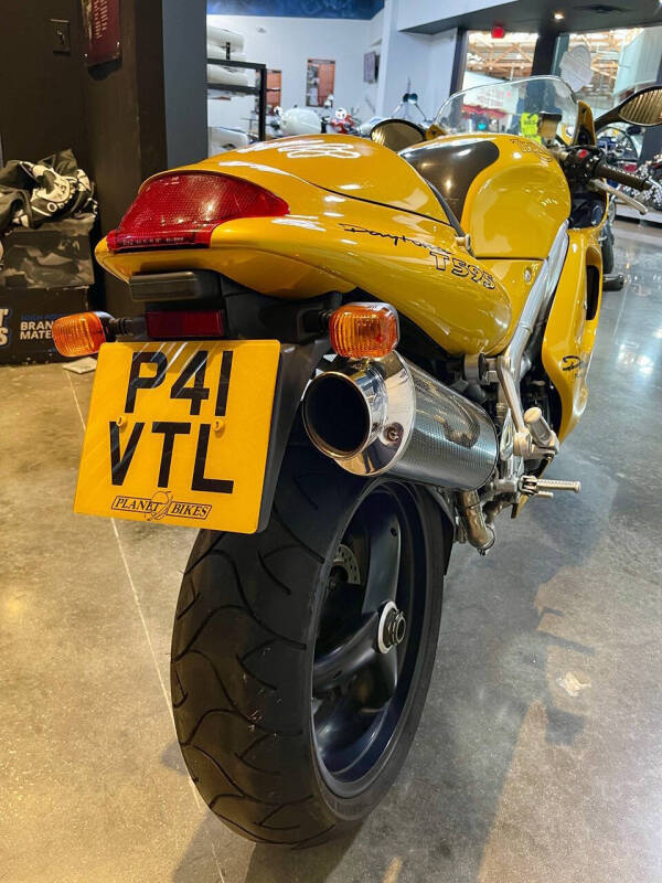 2001 Triumph DAYTONA T595