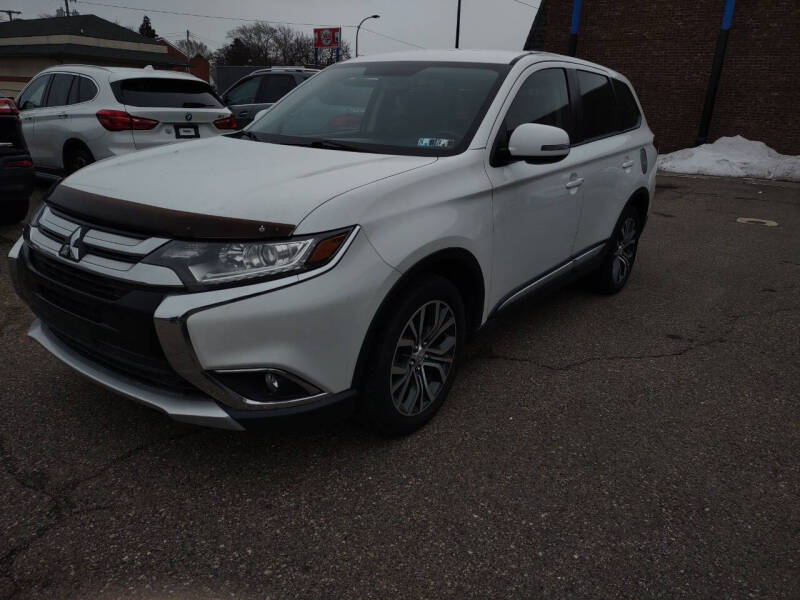 2017 Mitsubishi Outlander SE