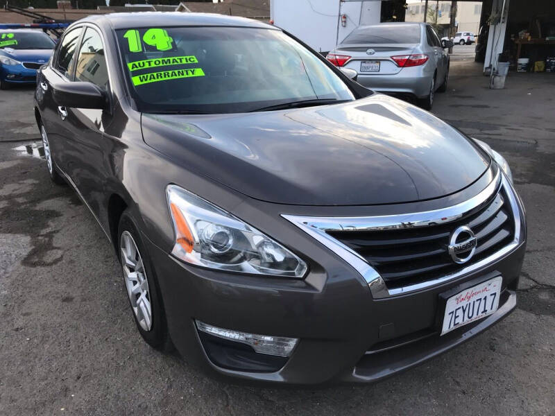 2014 Nissan Altima for sale at CAR GENERATION CENTER, INC. in Los Angeles CA