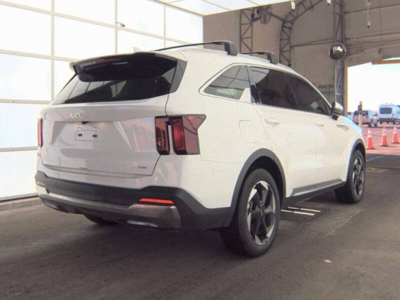 2025 Kia Sorento Plug-In Hybrid EX