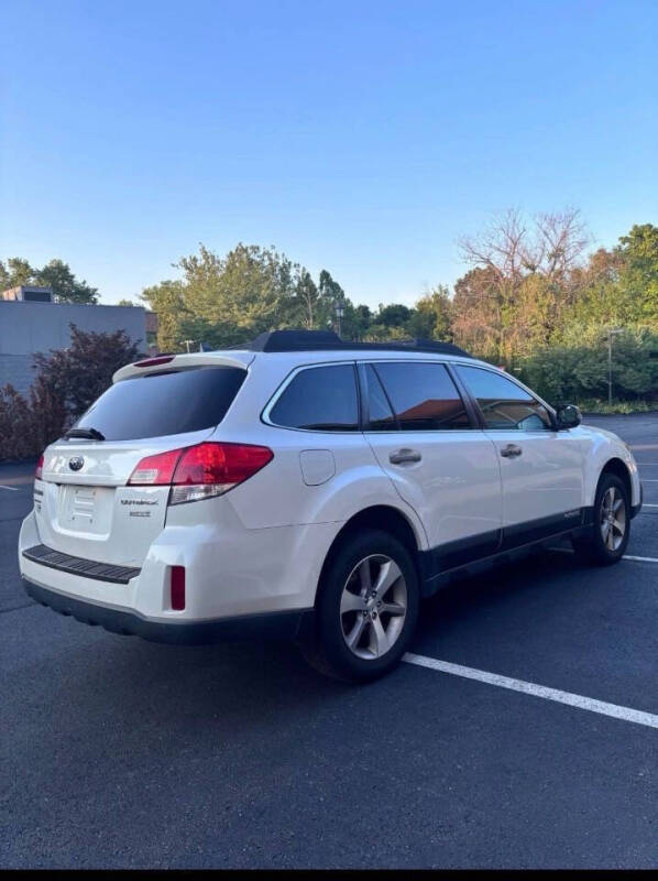 2013 Subaru Outback 2.5i Limited