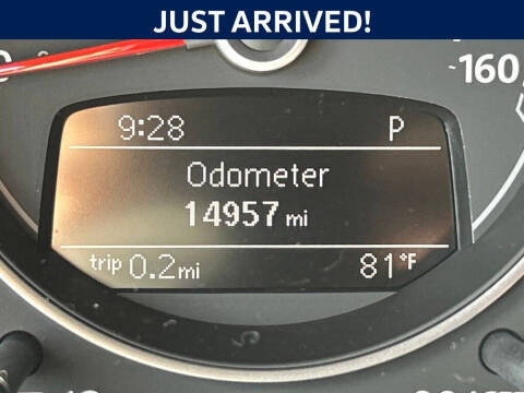 2018 Volkswagen Beetle 2.0T Dune
