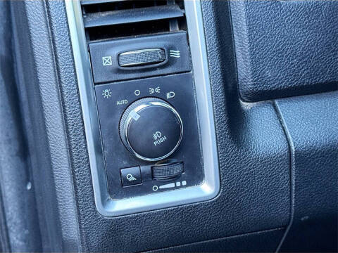 2017 RAM 1500 Laramie Limited