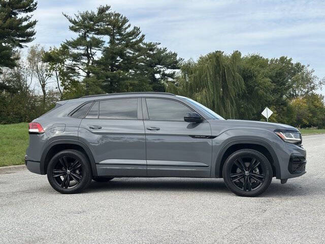 2023 Volkswagen Atlas Cross Sport V6 SEL R-Line Black 4Motion